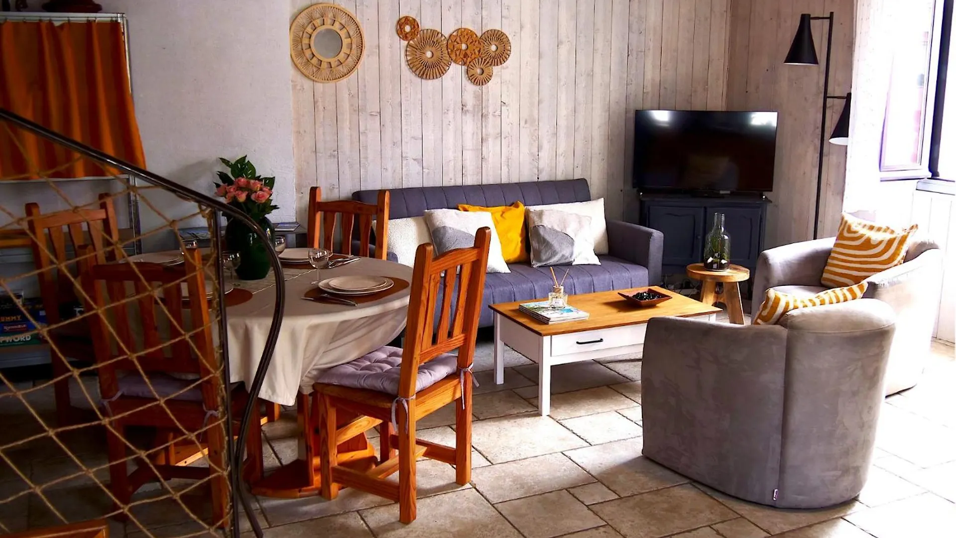 Charme & Comfort, Terrace, 5 Minutes By Boat From Lorient Locmiquélic Franciaország
