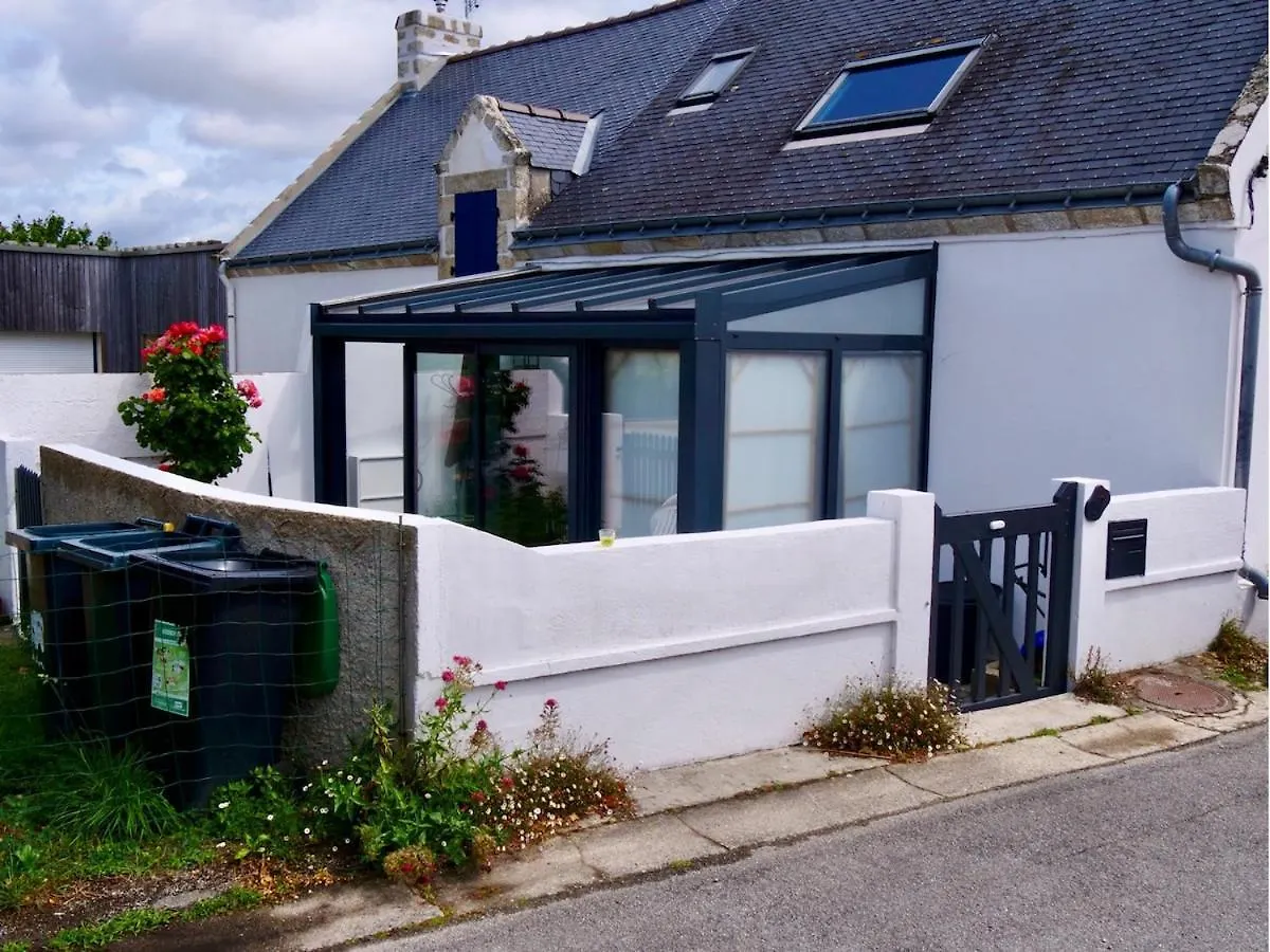 Charme & Comfort, Terrace, 5 Minutes By Boat From Lorient Locmiquélic Nyaraló
