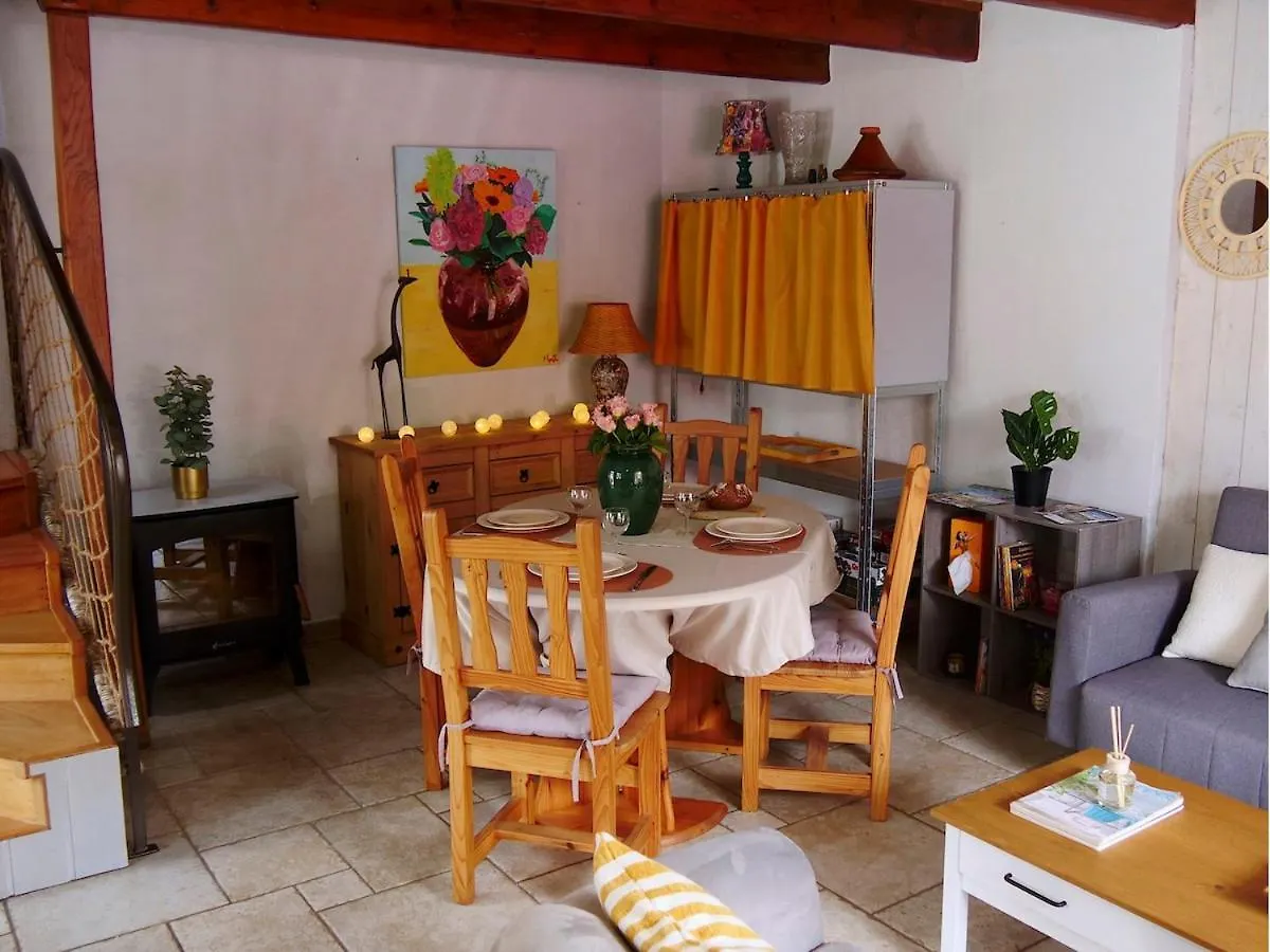 Charme & Comfort, Terrace, 5 Minutes By Boat From Lorient Locmiquélic